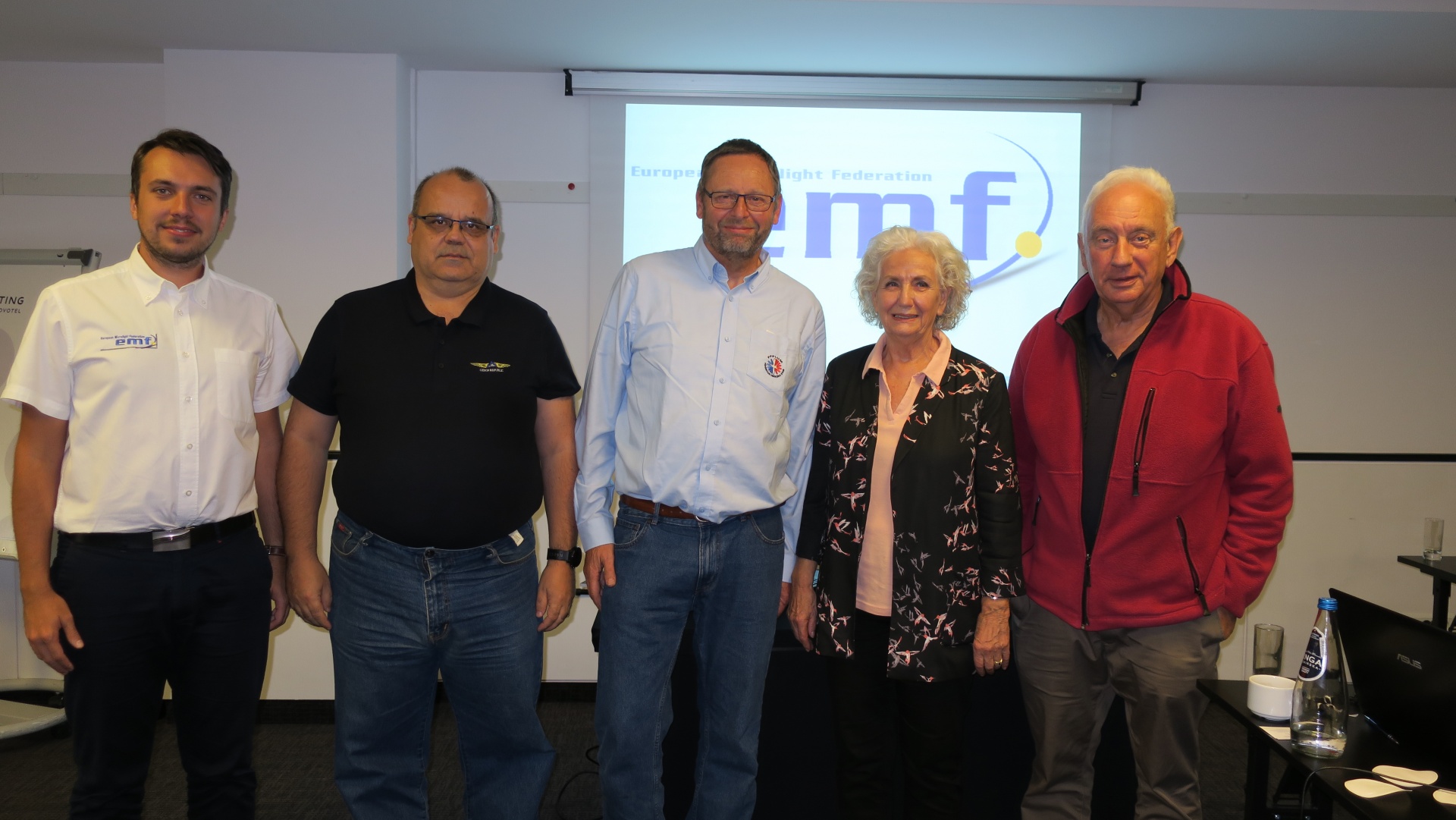 La France prend la présidence de la Fédération Européenne d'ULM (EMF)